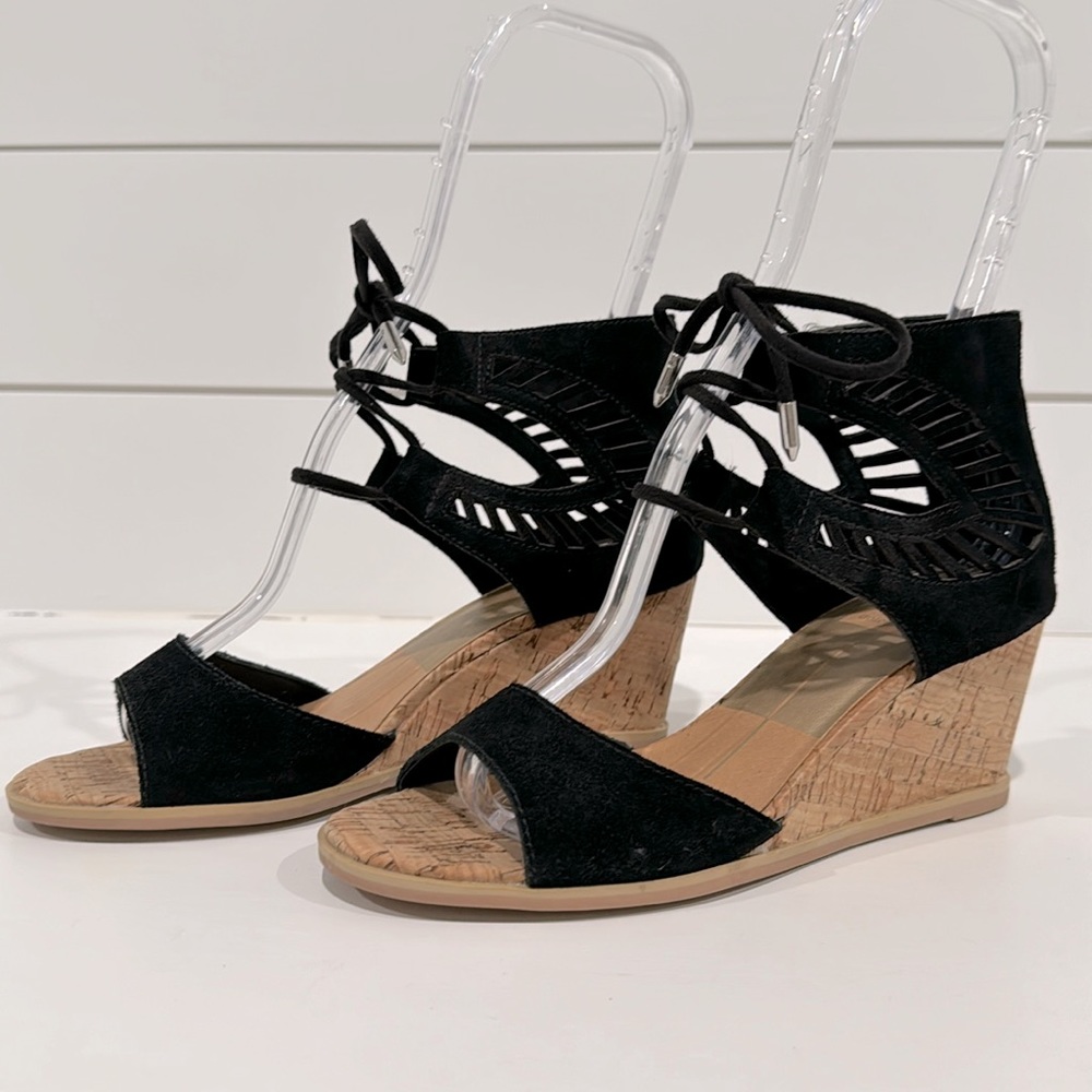 Dolce Vita wedge sandals. Size 6. Excellent condition!